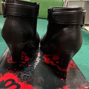 Mallory black Fergalicious by Fergie booties